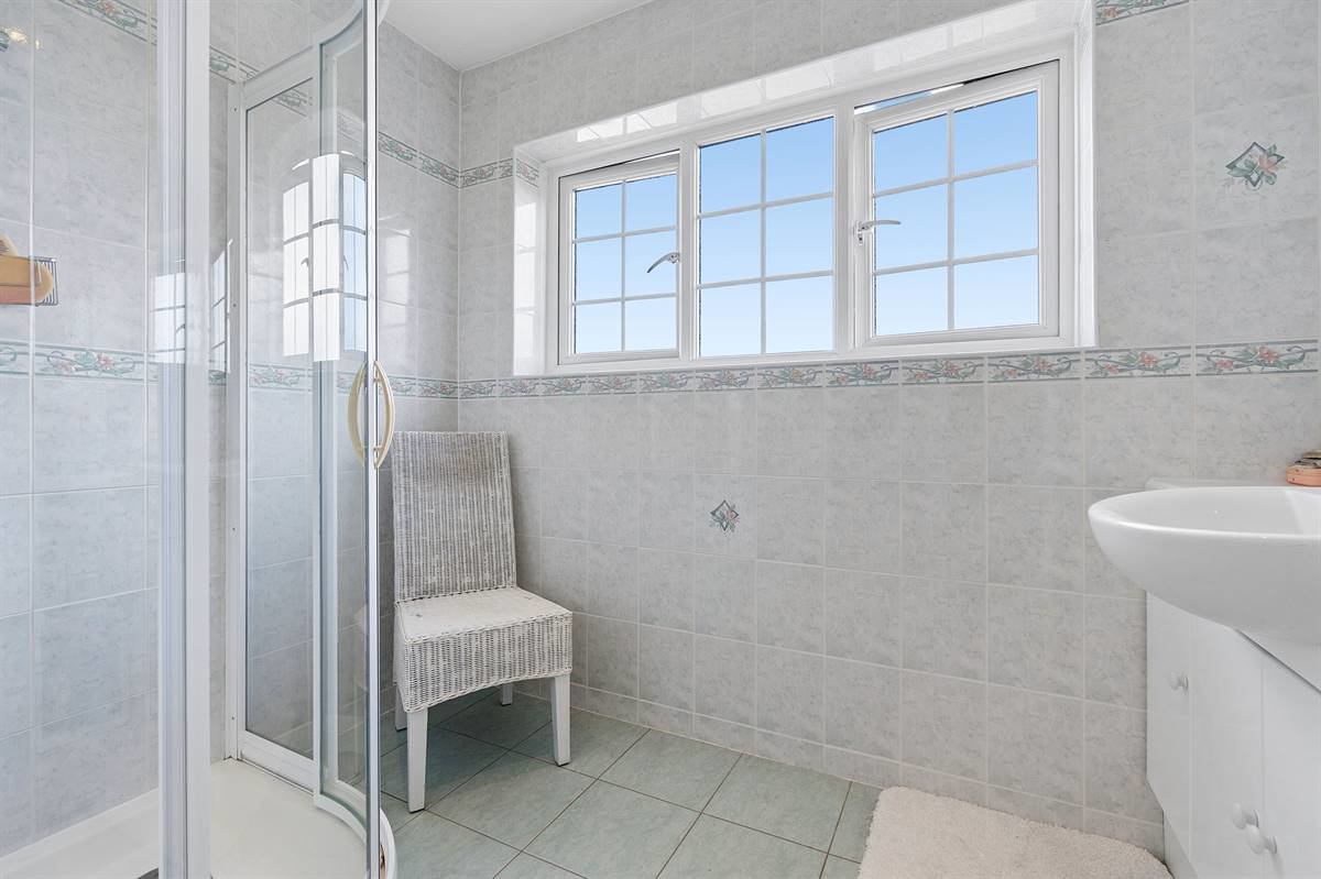Collard Close, Herne Bay, photo 11