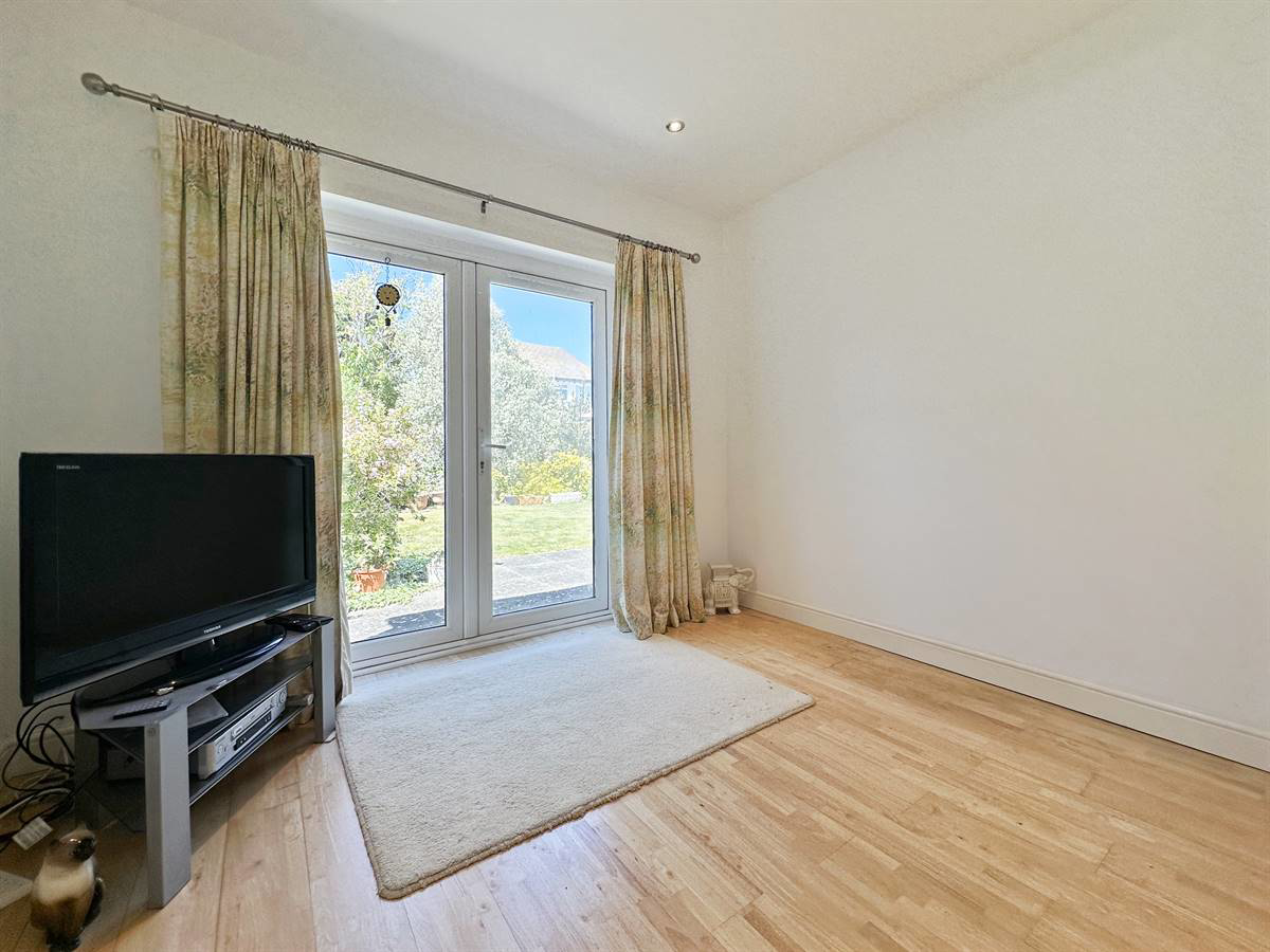 Pier Avenue, Herne Bay, photo 8