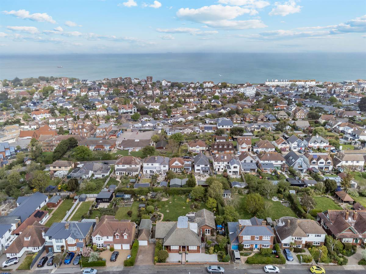Gloucester Road, Tankerton, Whitstable, photo 40