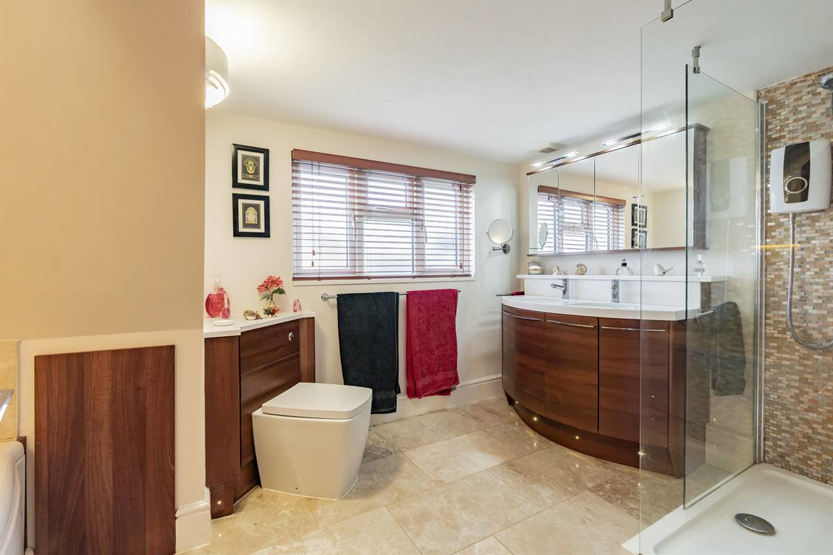 Gloucester Road, Tankerton, Whitstable, photo 26