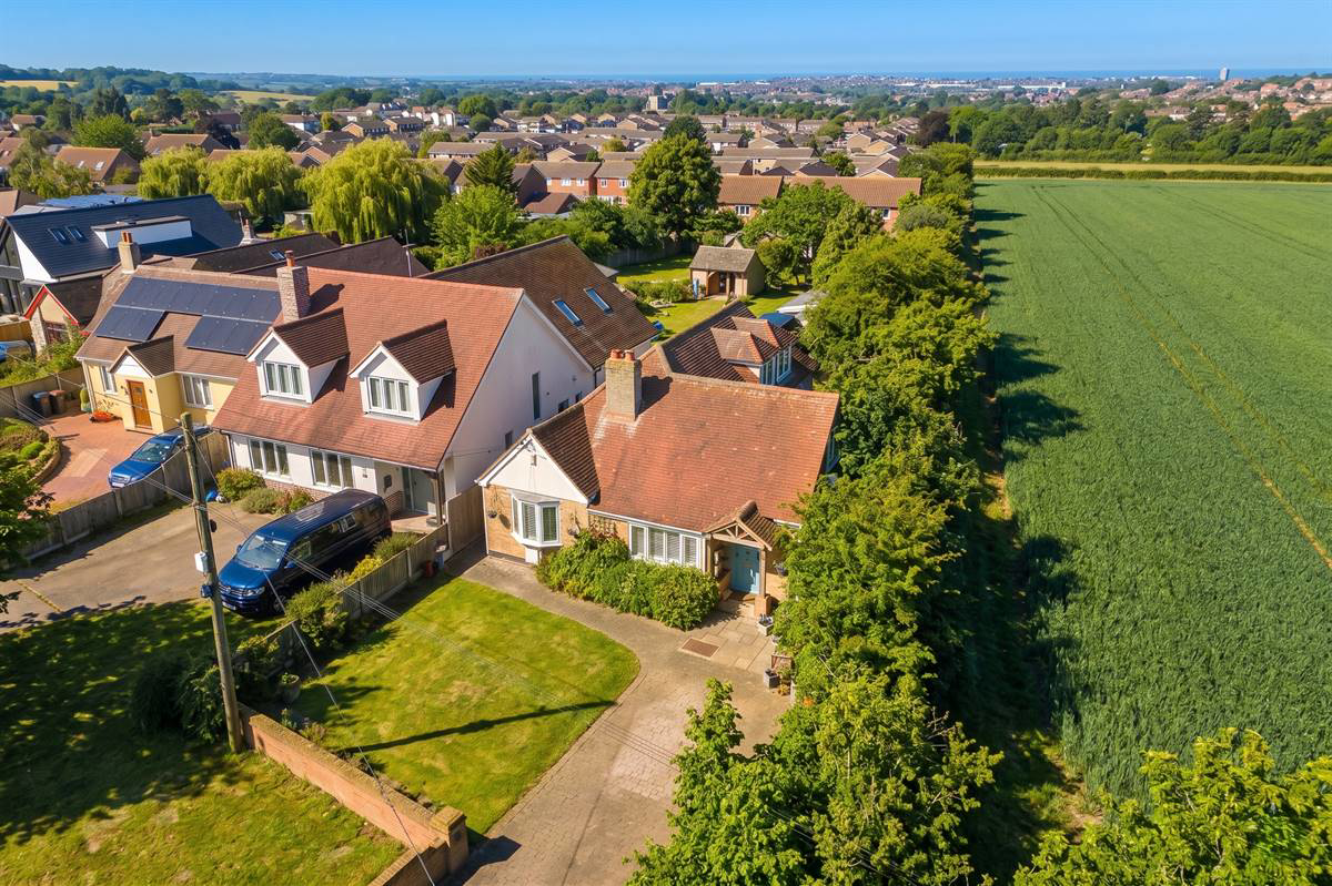 Ridgeway Road, Herne Bay, photo 27