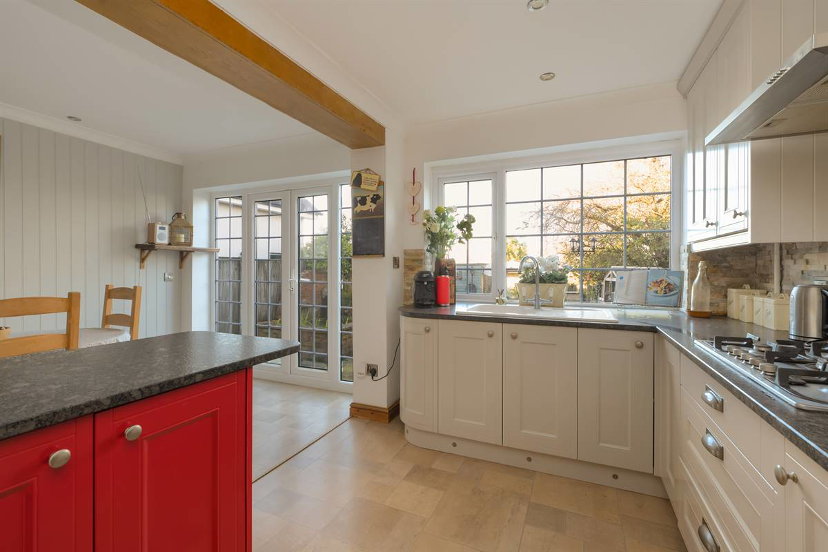 Ridgeway Road, Herne Bay, photo 10