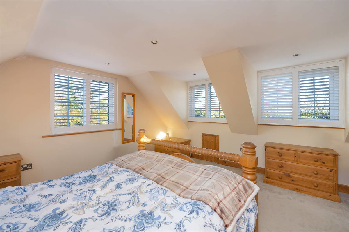 Ridgeway Road, Herne Bay, photo 13