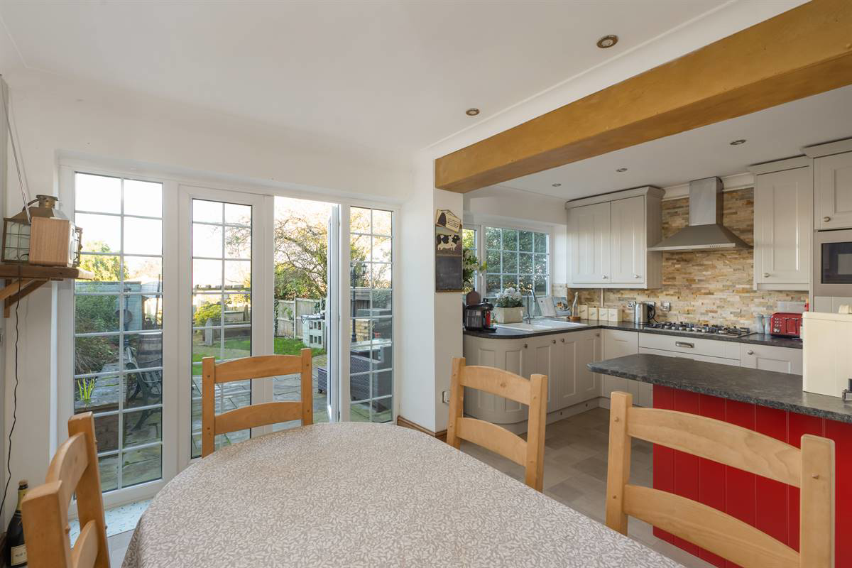 Ridgeway Road, Herne Bay, photo 11