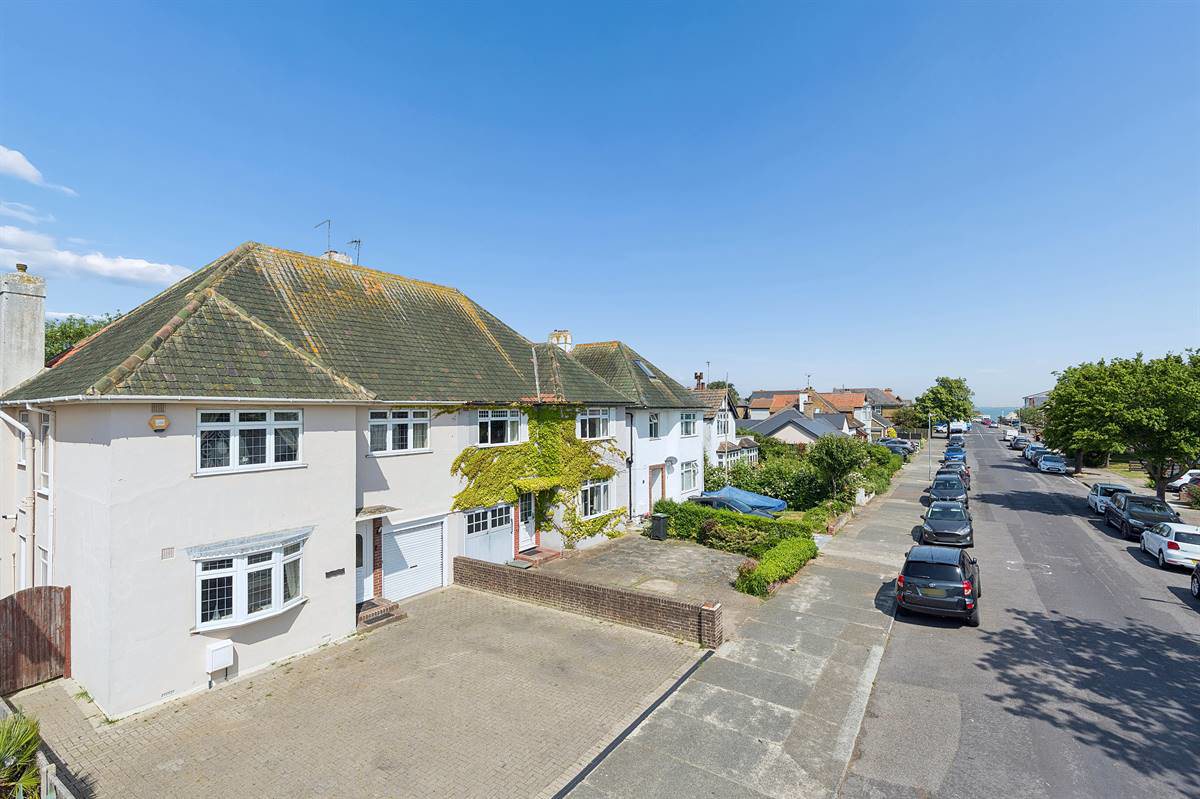 Pier Avenue, Tankerton, Whitstable