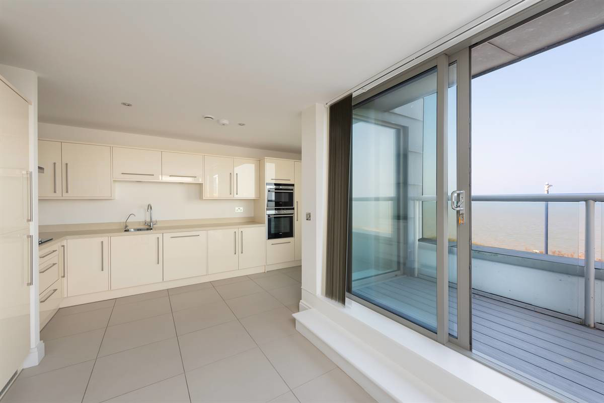 Marine Parade, Tankerton, Whitstable, photo 5