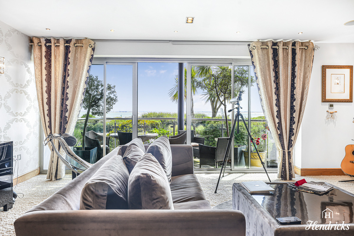 Chalkwell Esplanade, Westcliff-on-sea, SS0 8, photo 6