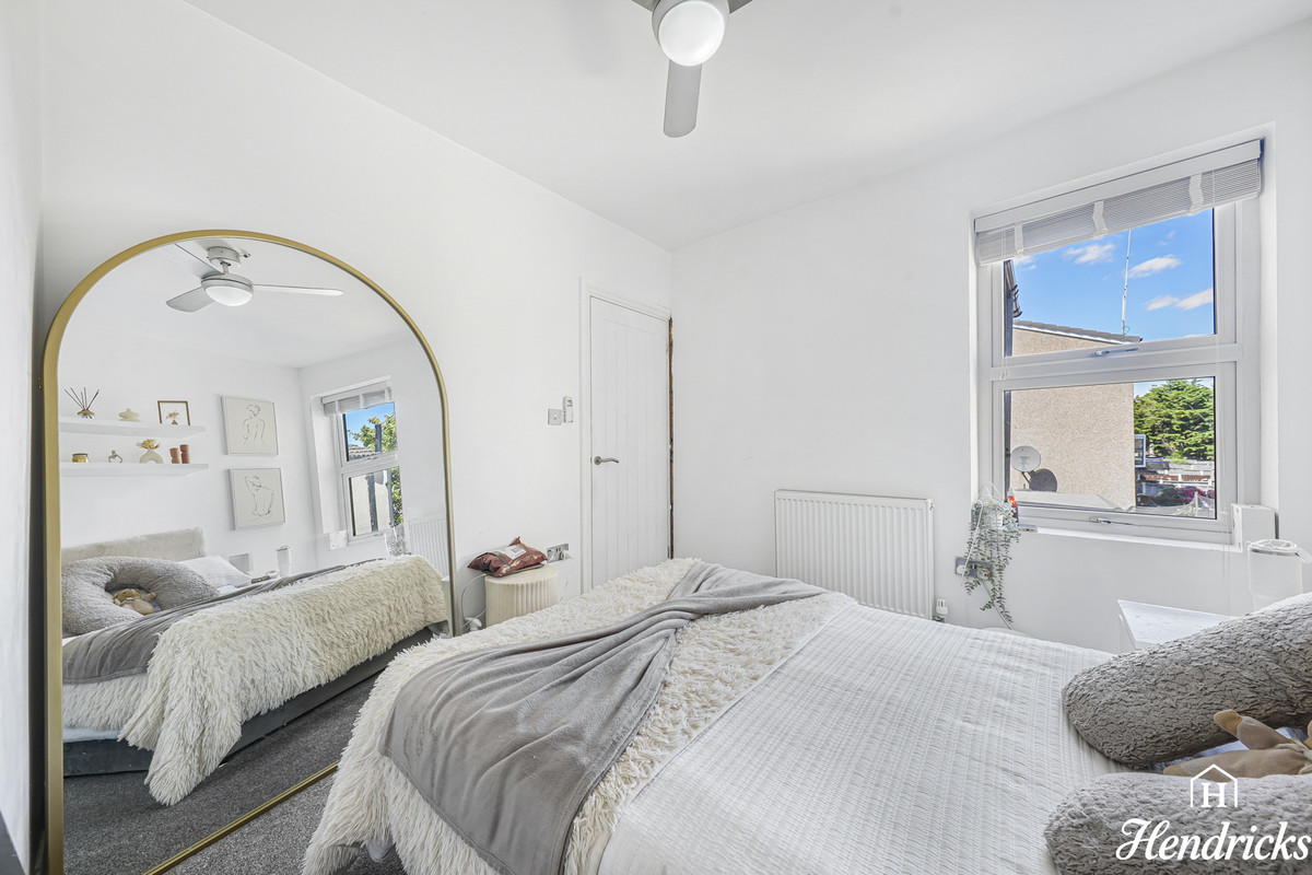 Seaview Road, Southend-on-sea, SS3 9, photo 17
