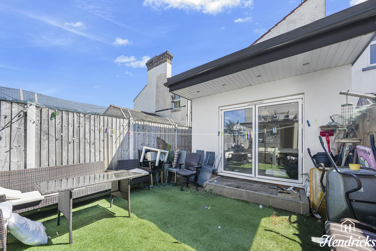 Seaview Road, Southend-on-sea, SS3 9, photo 23