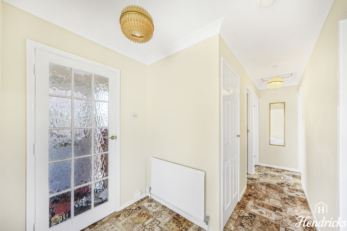Becket Close, Rochford, SS4 3, photo 14