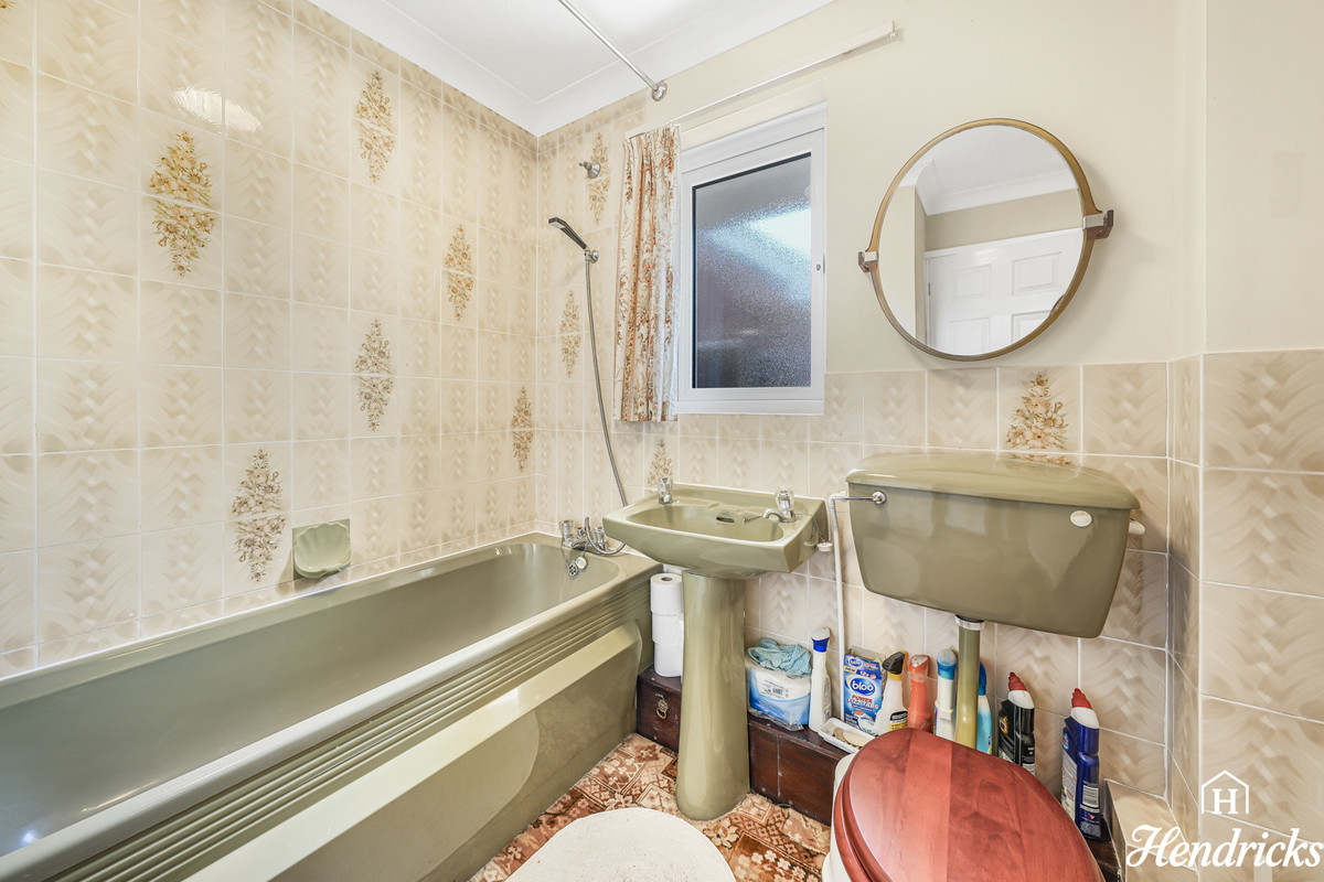 Becket Close, Rochford, SS4 3, photo 12