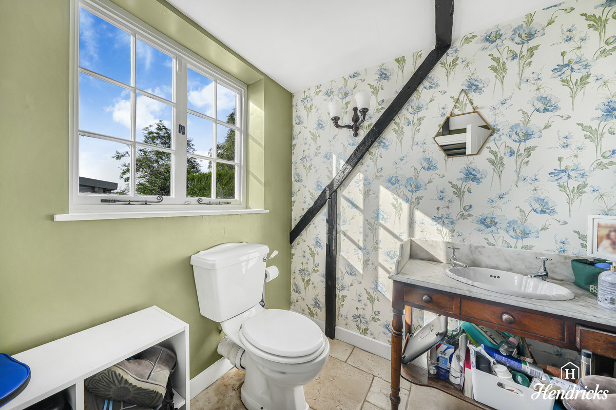 Barling Road, Southend-on-sea, SS3 0, photo 12