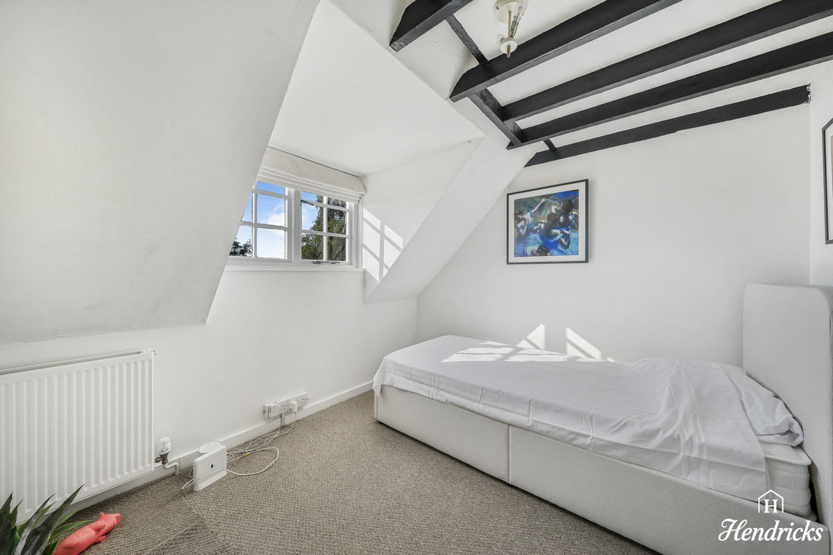 Barling Road, Southend-on-sea, SS3 0, photo 19