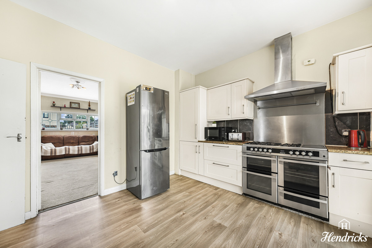 Woodlands Road, Hockley, SS5 4, photo 6