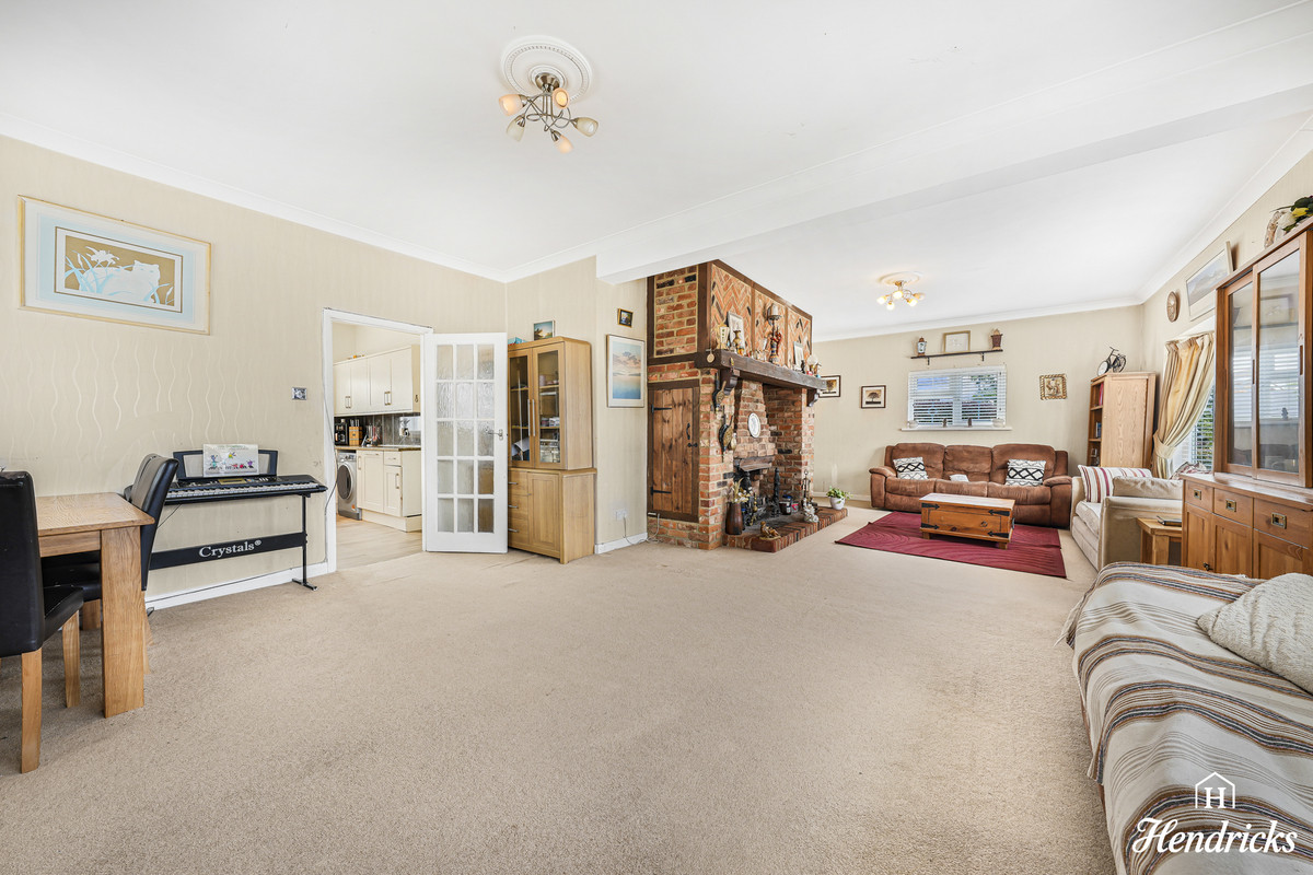 Woodlands Road, Hockley, SS5 4, photo 11
