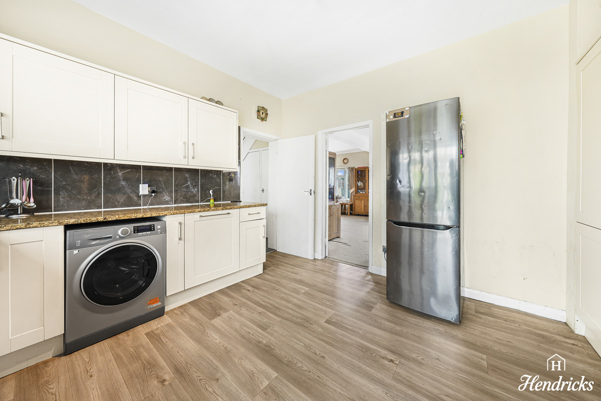 Woodlands Road, Hockley, SS5 4, photo 5
