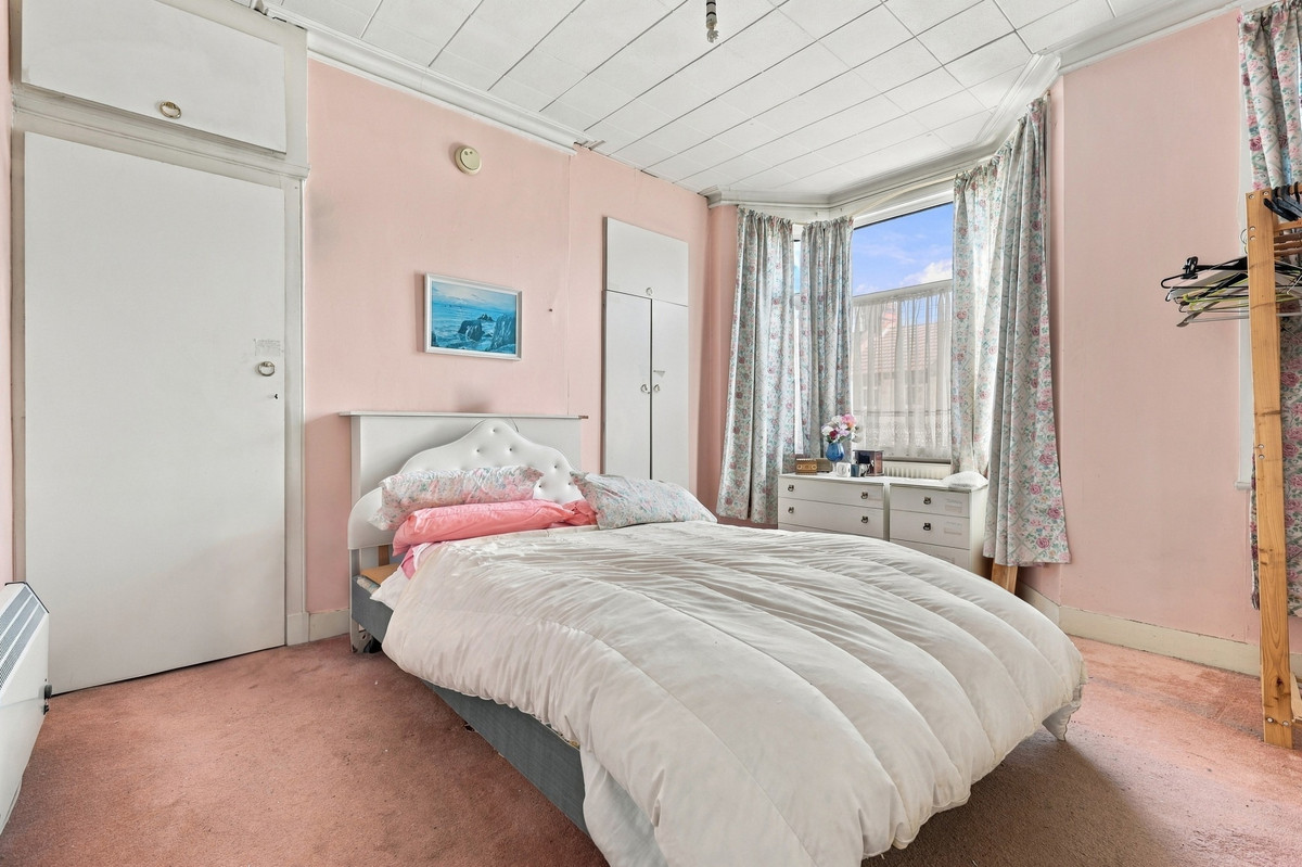 Bournemouth Park Road, Southend-on-sea, SS2 5, photo 19