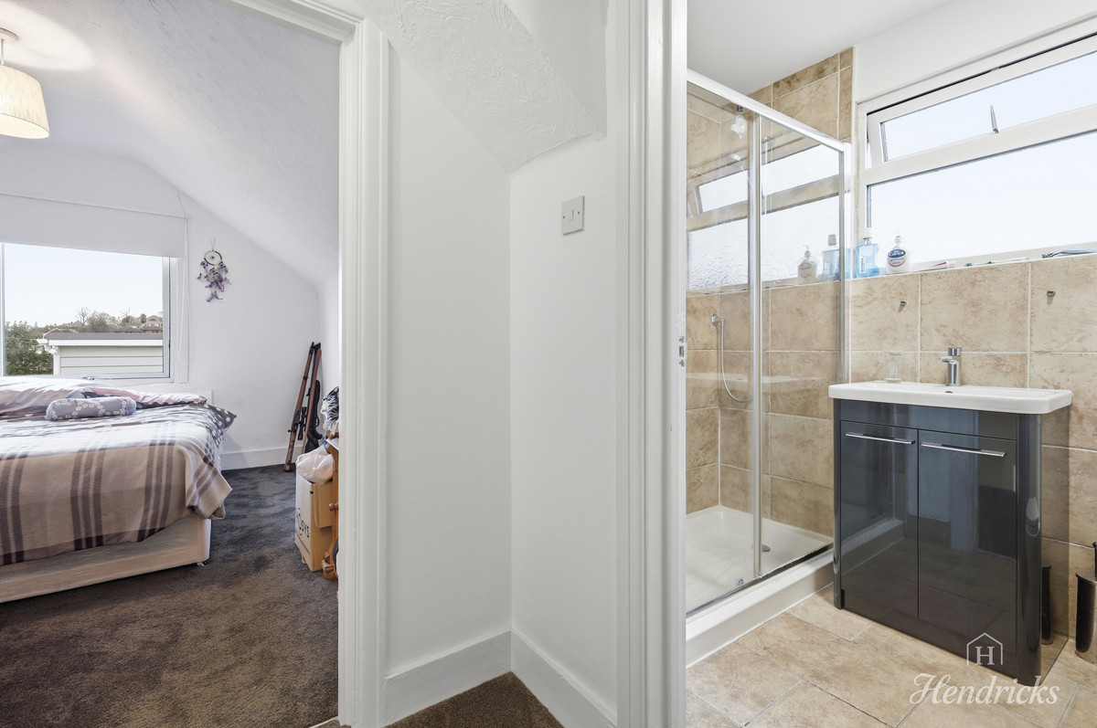Grosvenor Road, Benfleet, SS7 1, photo 17