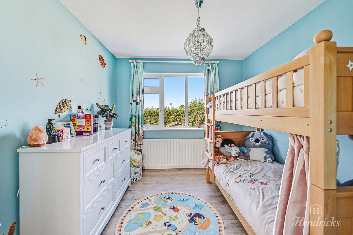Marcus Avenue, Southend-on-sea, SS1 3, photo 22