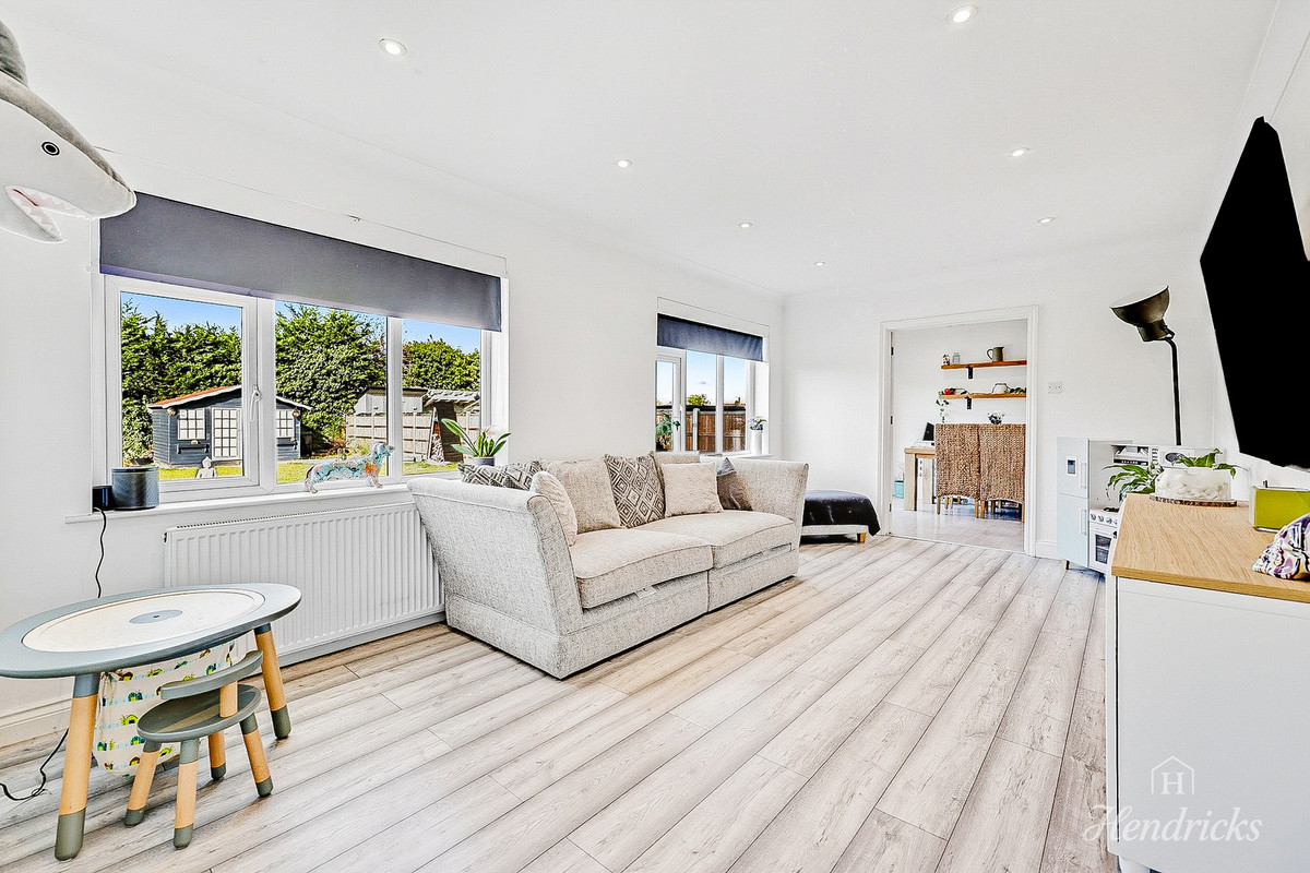 Marcus Avenue, Southend-on-sea, SS1 3, photo 10