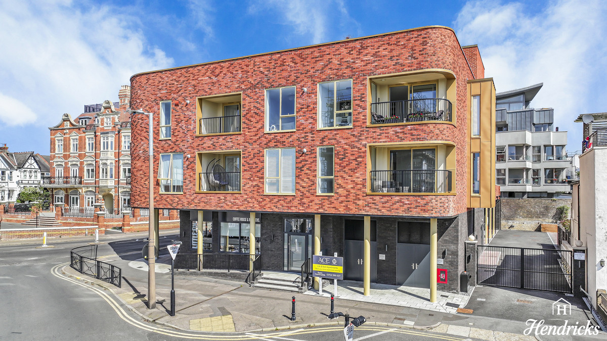 Broadway, Leigh-on-sea, SS9 1