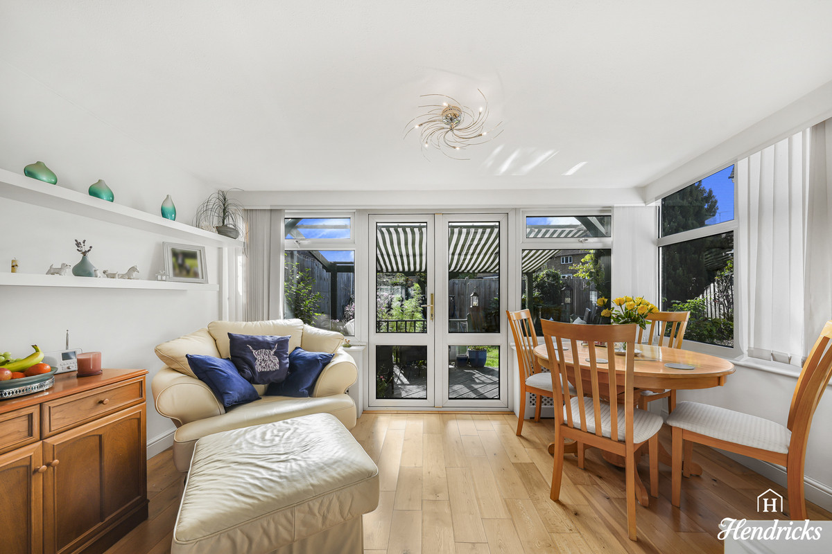Blenheim Park Close, Leigh-on-sea, SS9 4, photo 7