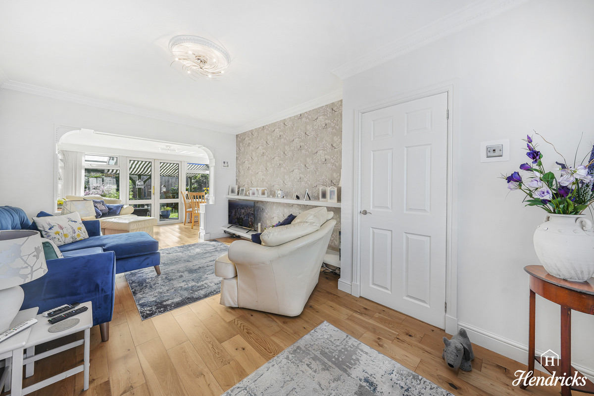 Blenheim Park Close, Leigh-on-sea, SS9 4, photo 9