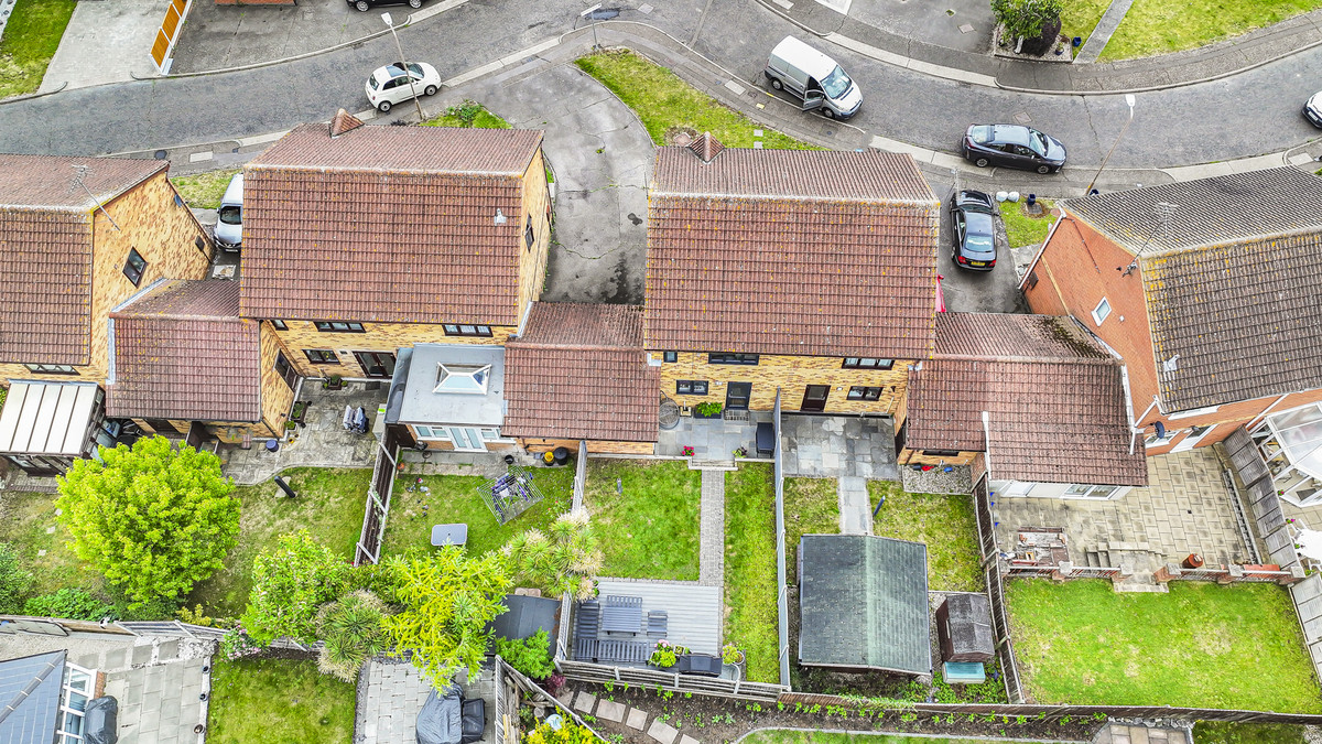Cookham Court, Southend-on-sea, SS3 8, photo 23