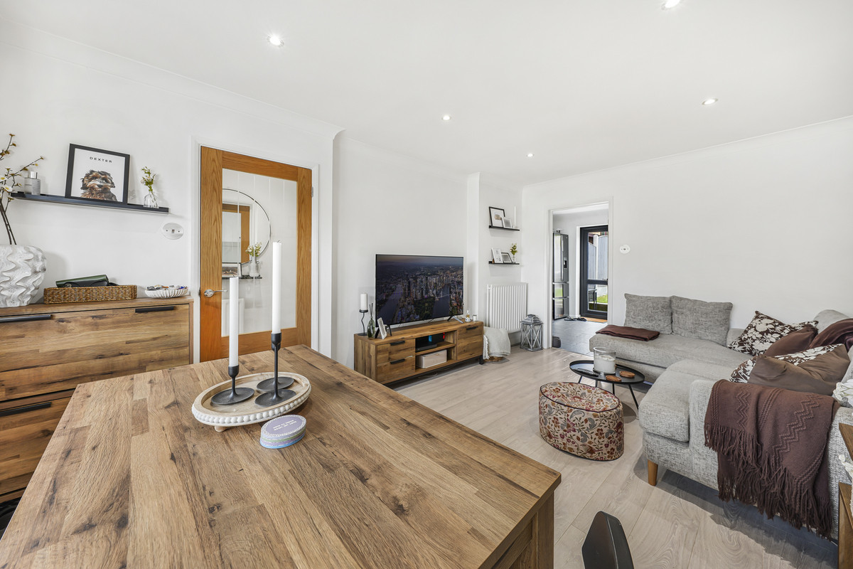 Cookham Court, Southend-on-sea, SS3 8, photo 6