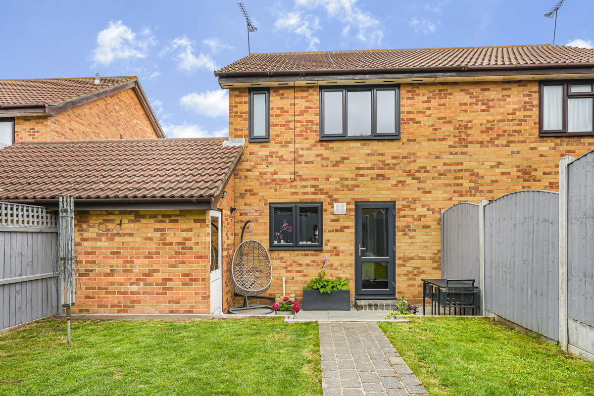 Cookham Court, Southend-on-sea, SS3 8, photo 25