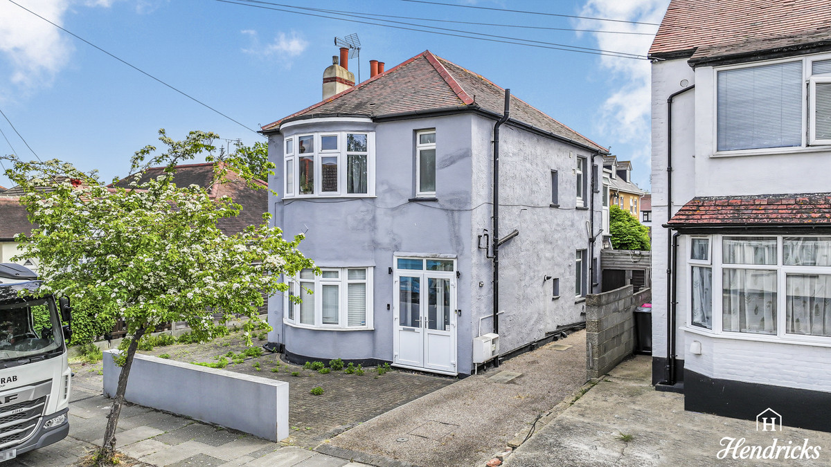 Seaforth Avenue, Southend-on-sea, SS2 4