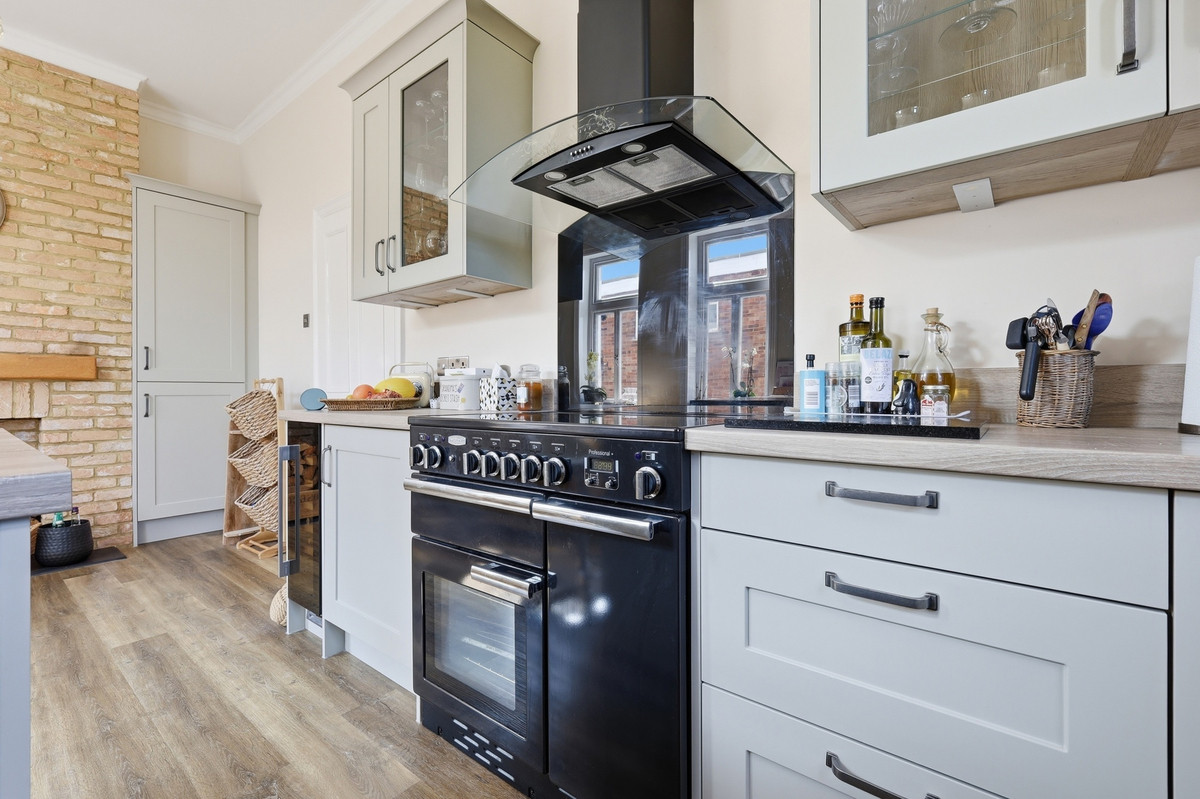 Crowstone Road, Westcliff-on-sea, SS0 8, photo 12