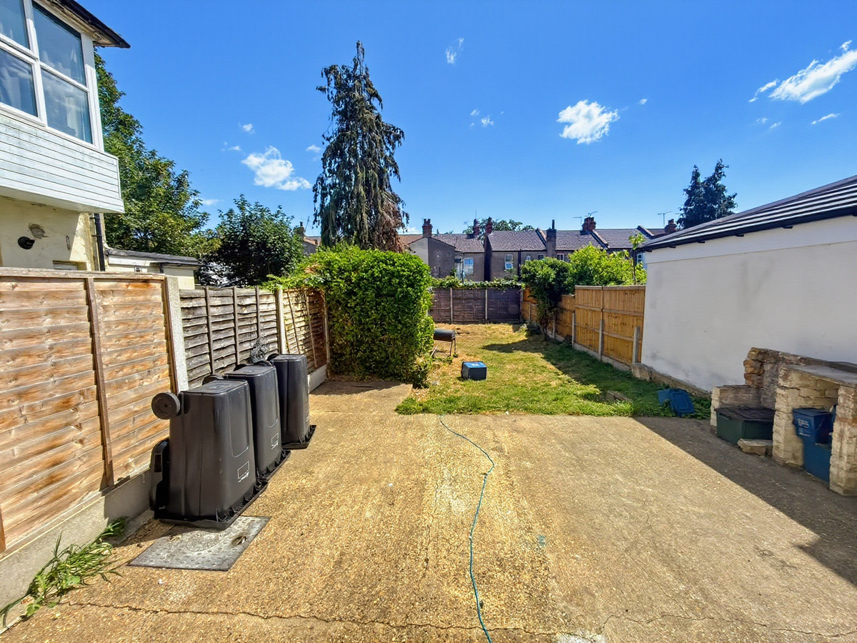 Hainault Avenue, Westcliff-on-sea, SS0 9, photo 19