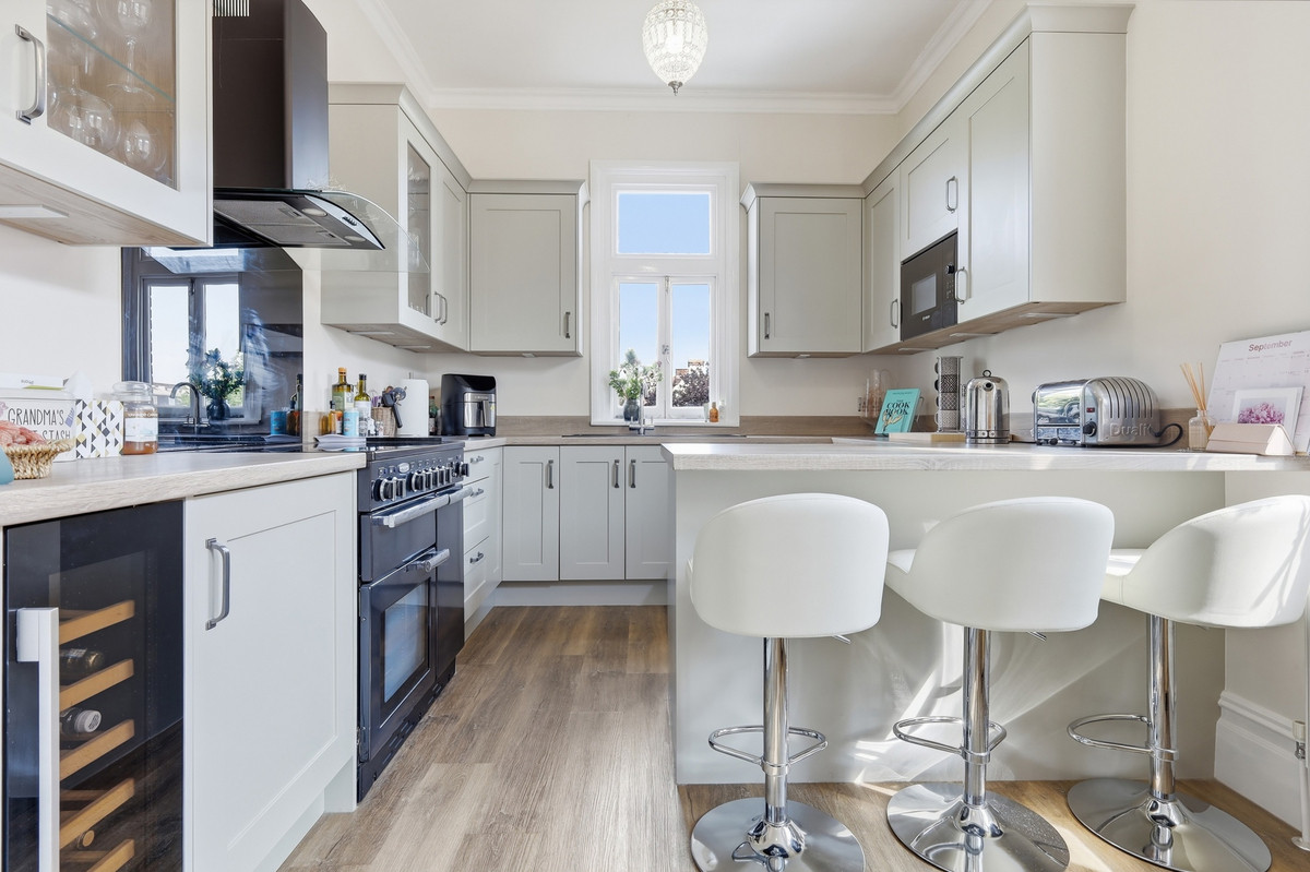 Crowstone Road, Westcliff-on-sea, SS0 8, photo 15