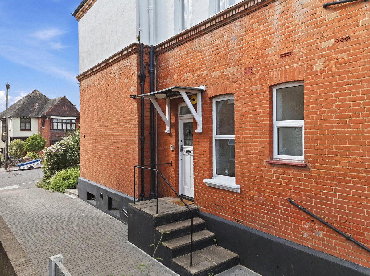 Crowstone Road, Westcliff-on-sea, SS0 8, photo 3