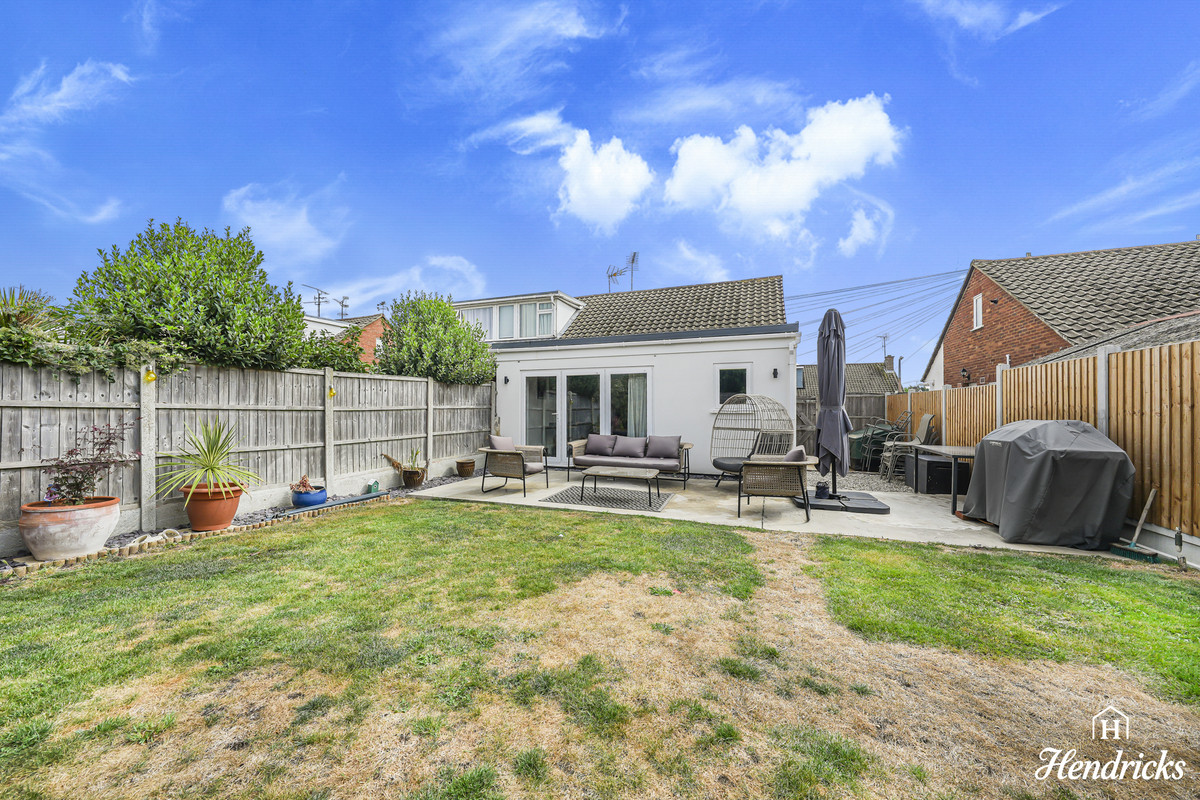 Nutcombe Crescent, Rochford, SS4 1, photo 17
