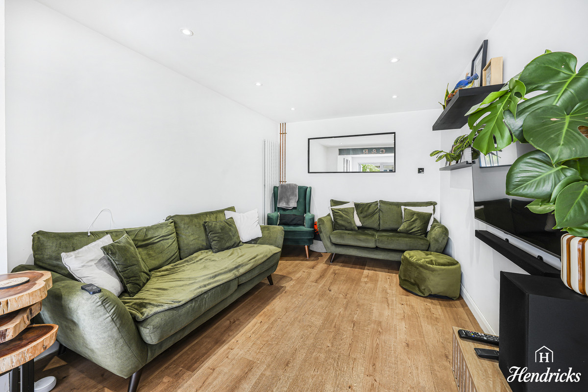 Nutcombe Crescent, Rochford, SS4 1, photo 13