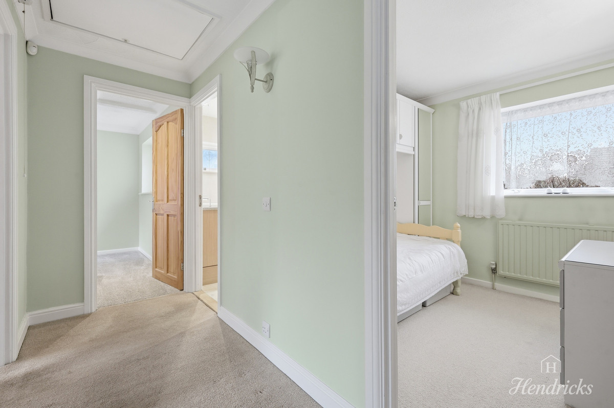 The Knares, Basildon, SS16 5, photo 11