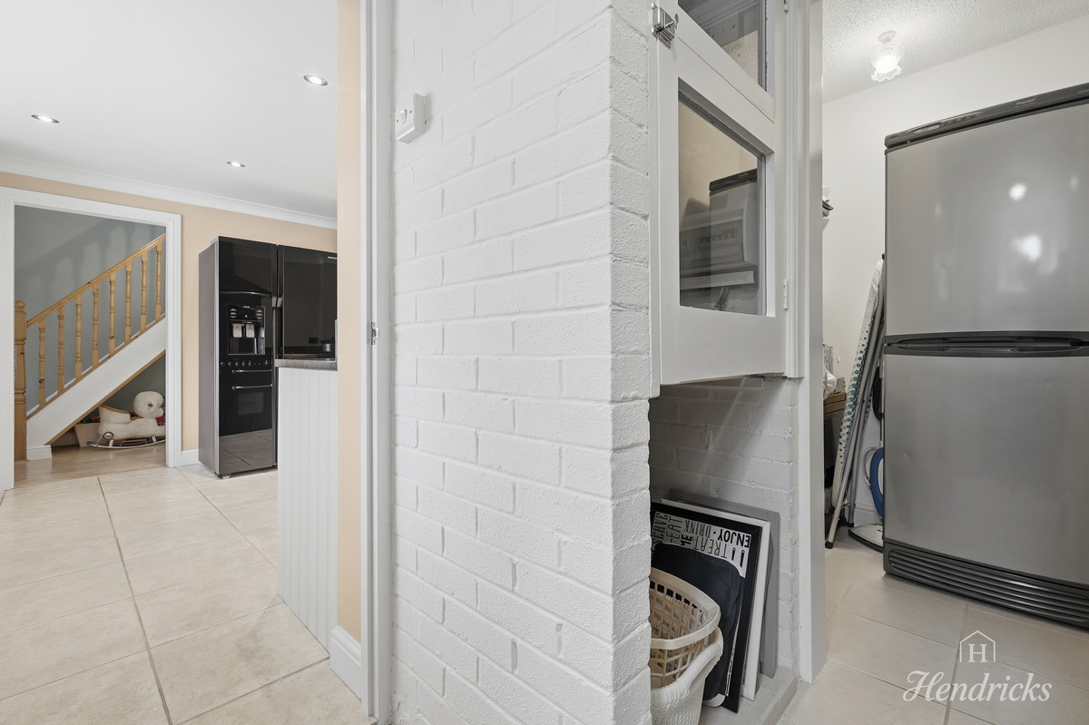 The Knares, Basildon, SS16 5, photo 6