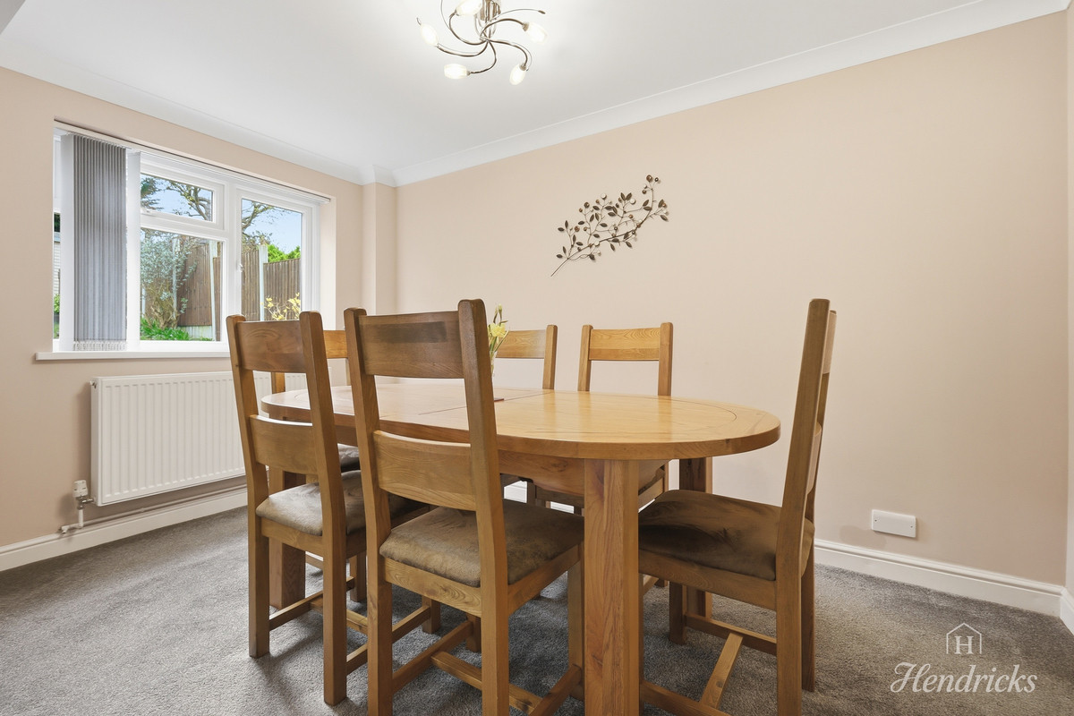 The Knares, Basildon, SS16 5, photo 17