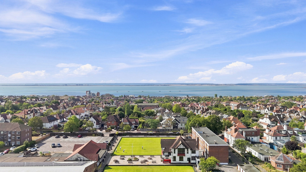 London Road, Westcliff-on-sea, SS0 9, photo 22