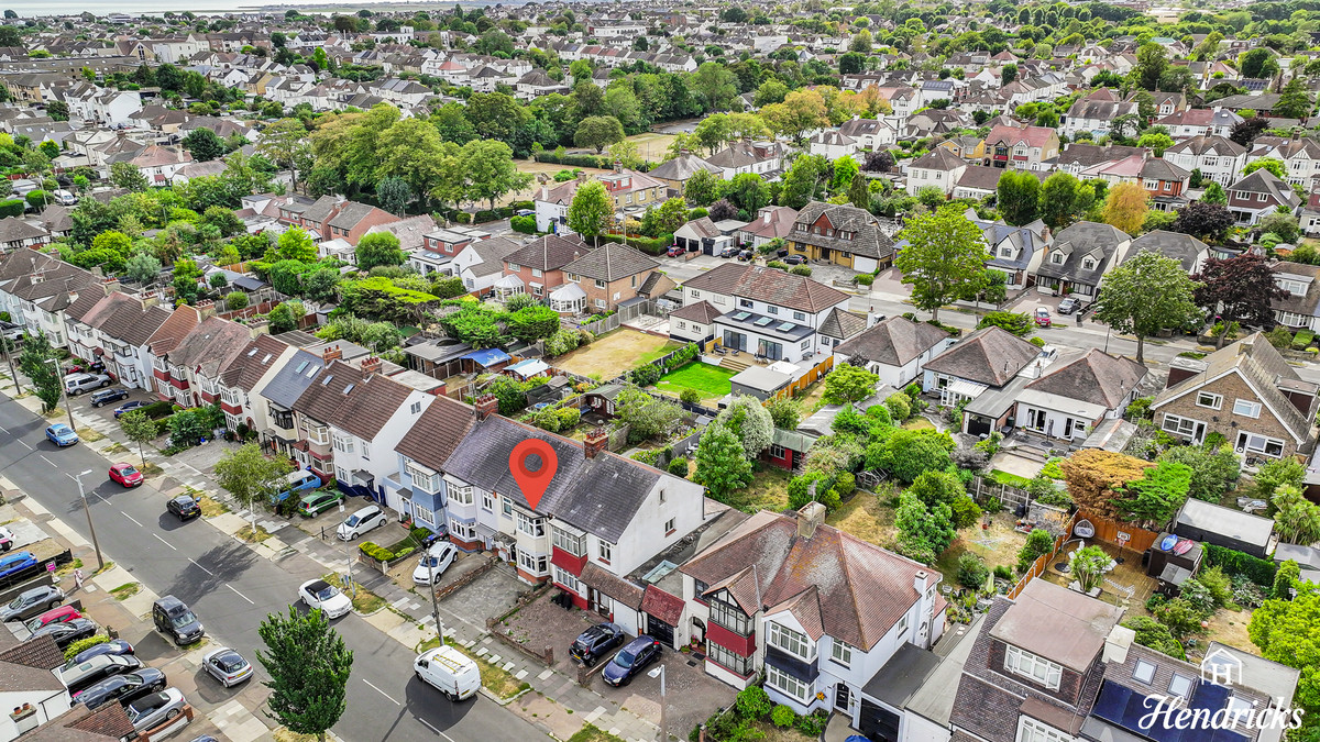 Elmsleigh Drive, Leigh-on-sea, SS9 3, photo 5
