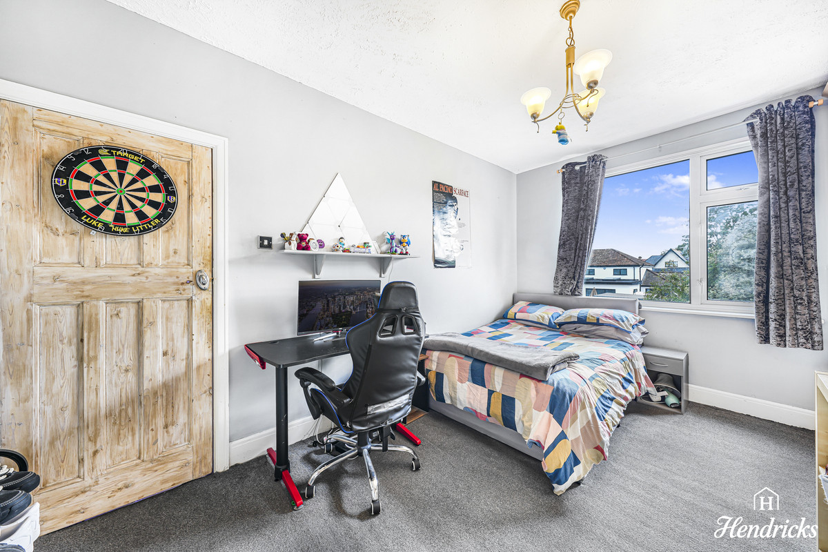 Elmsleigh Drive, Leigh-on-sea, SS9 3, photo 17