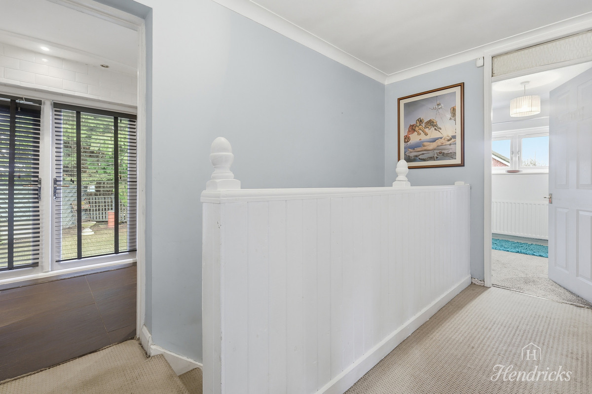 Oak Walk, Benfleet, SS7 4, photo 12