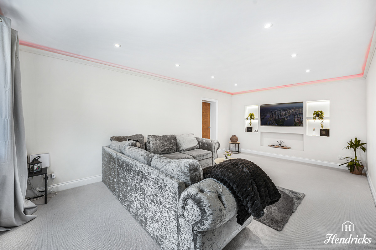 Willingale Way, Southend-on-sea, SS1 3, photo 4