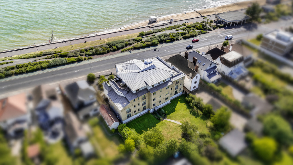 Chalkwell Esplanade, Westcliff-on-sea, SS0 8, photo 3