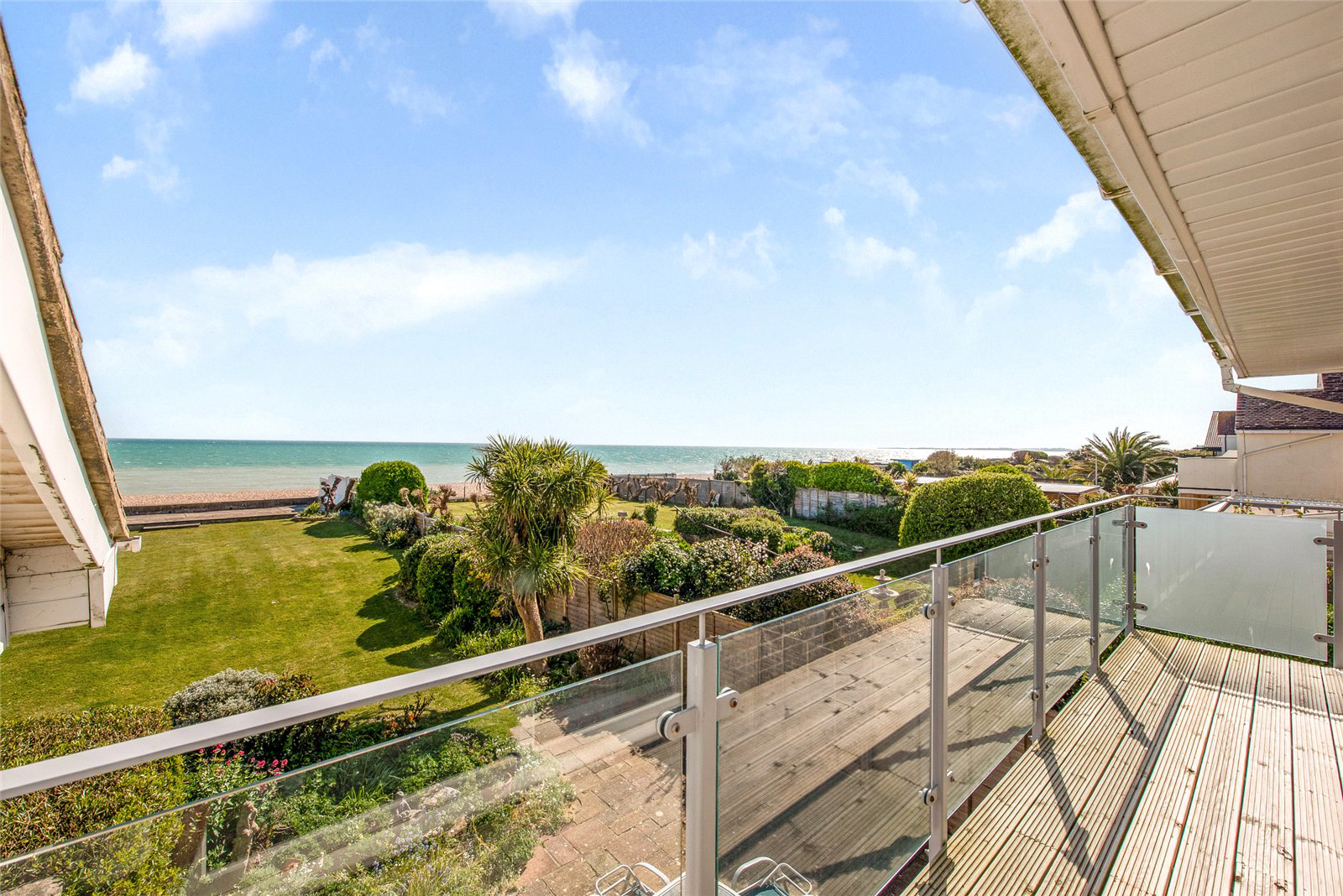 Aldwick Avenue, Aldwick, Bognor Regis, West Sussex, PO21, photo 2