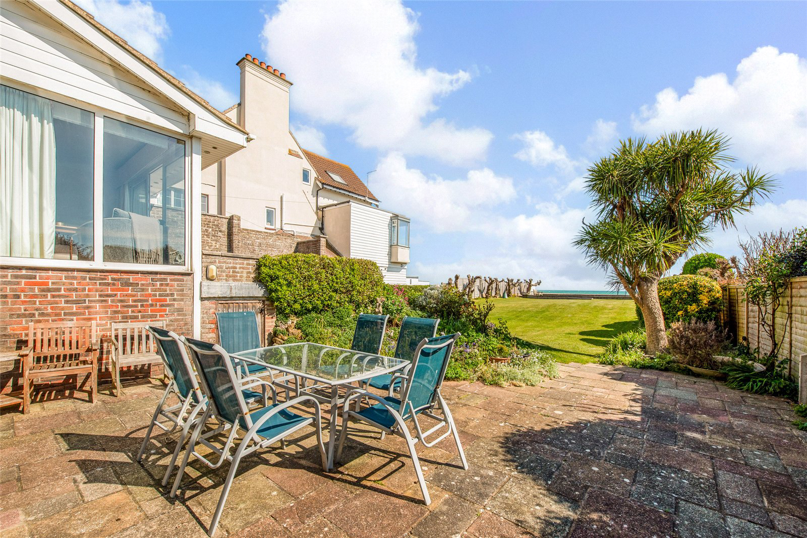 Aldwick Avenue, Aldwick, Bognor Regis, West Sussex, PO21, photo 15