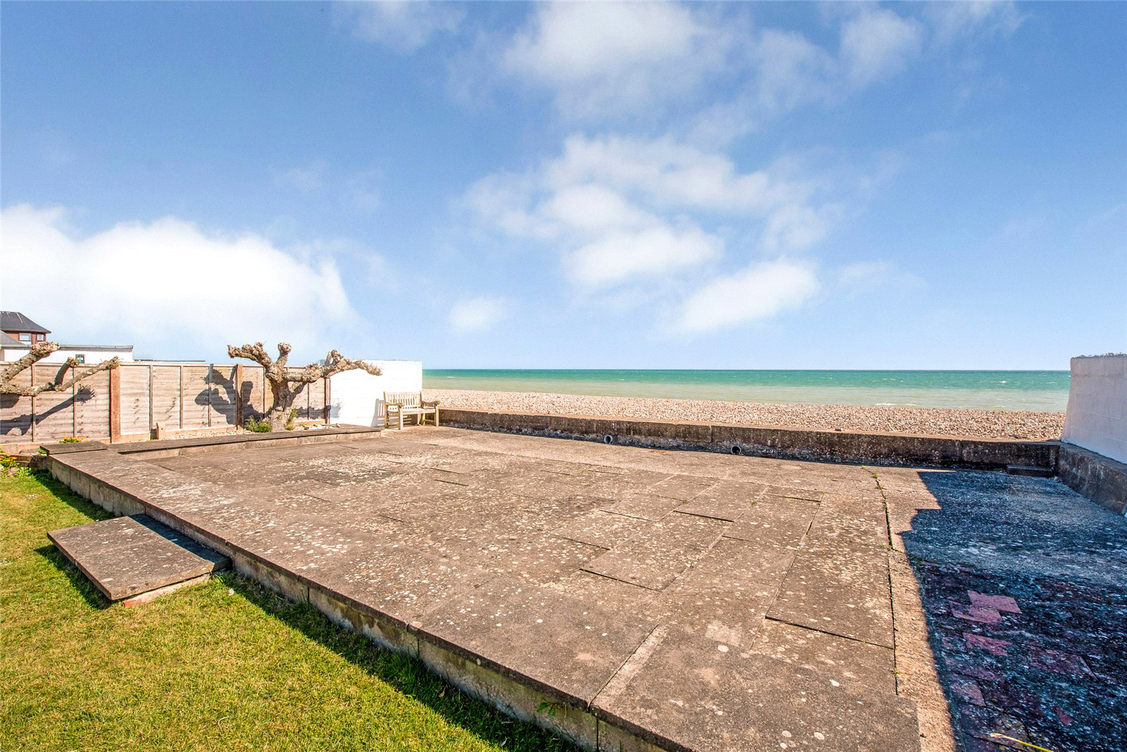 Aldwick Avenue, Aldwick, Bognor Regis, West Sussex, PO21, photo 3