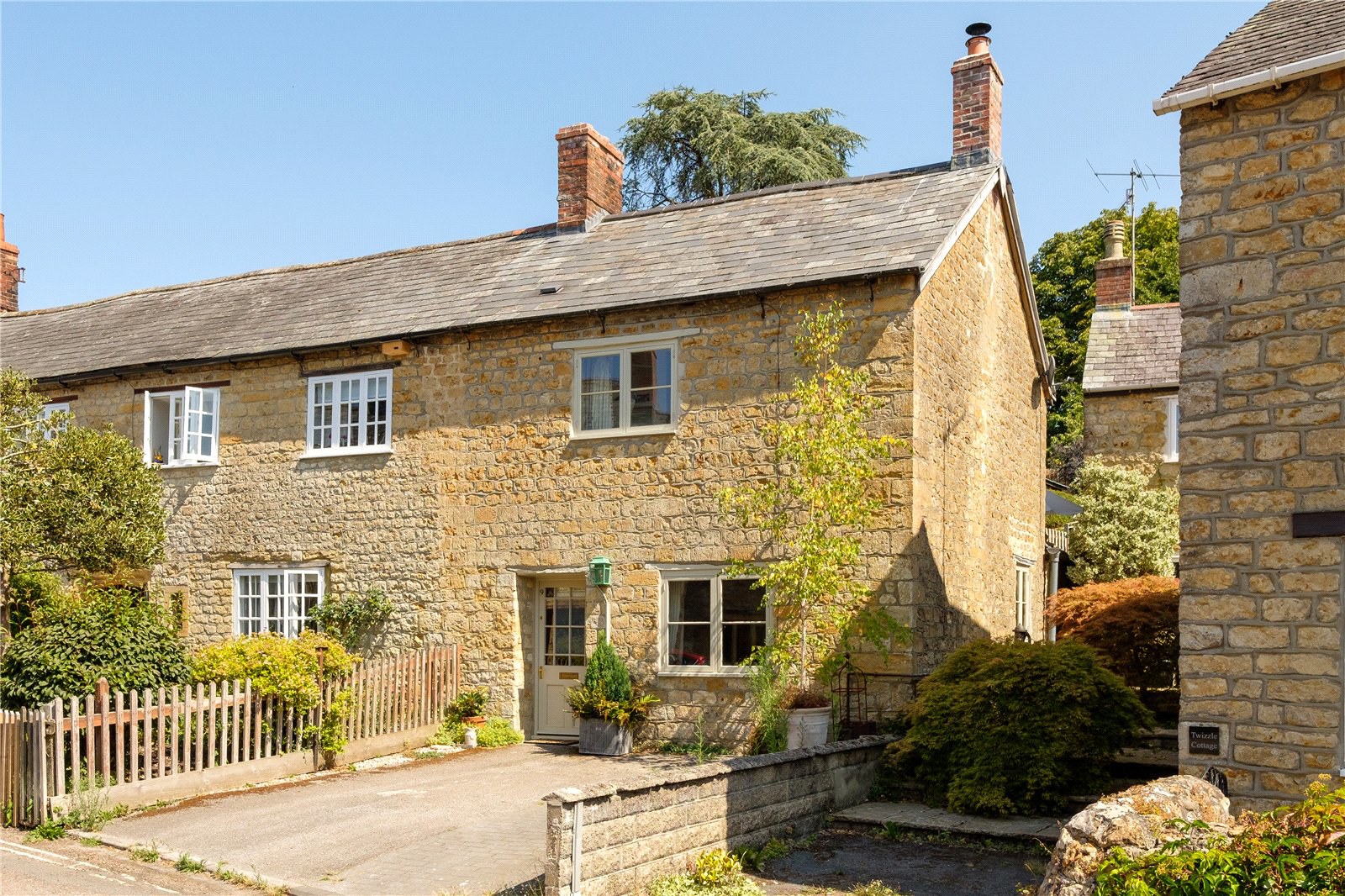 St. Mary Well Street, Beaminster, Dorset, DT8